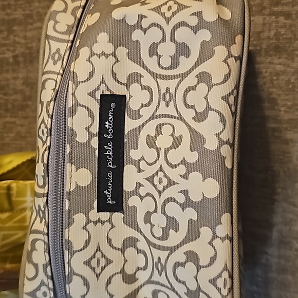 Petunia pickle bottom bag - Picture 2 of 7